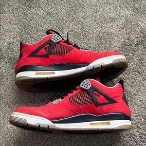 Men's Air Jordan 4 Retro Toro sneakers Size: 13